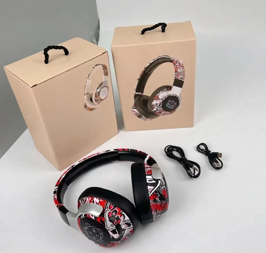 Graffiti over-ear draadloze hoofdtelefoon met FM-radio en lange batterijduur