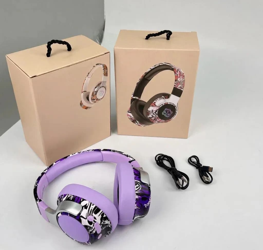 Graffiti over-ear draadloze hoofdtelefoon met FM-radio en lange batterijduur