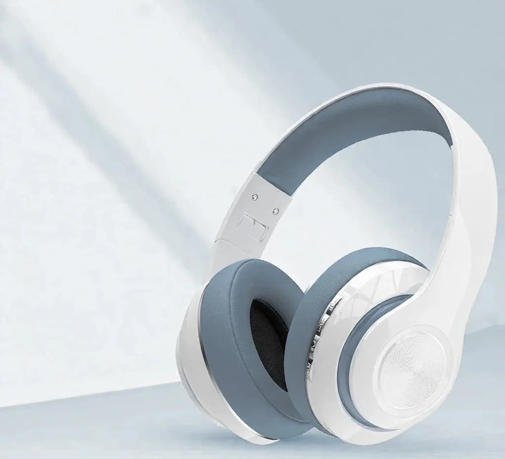 Over-ear draadloze hoofdtelefoon met FM-radio en TF-kaartsleuf