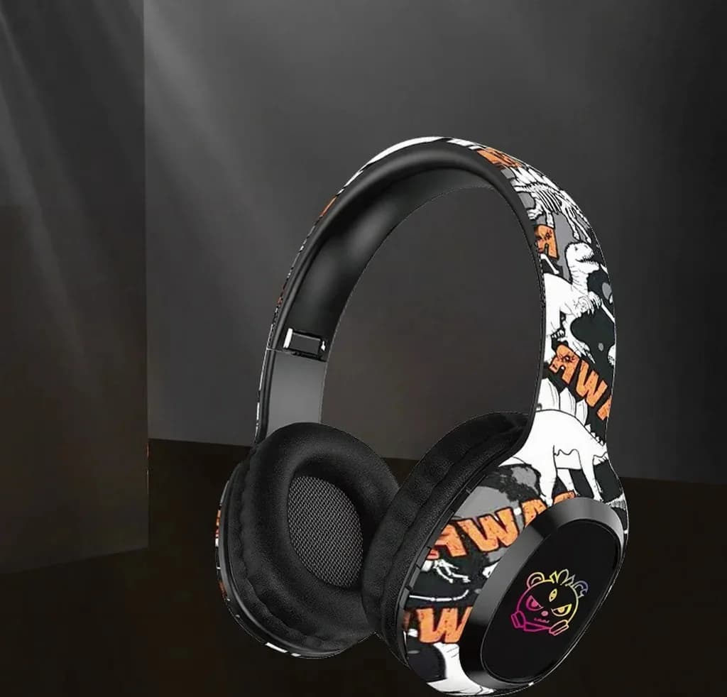 Over-ear Bluetooth-koptelefoon met FM-radio en LED-verlichting
